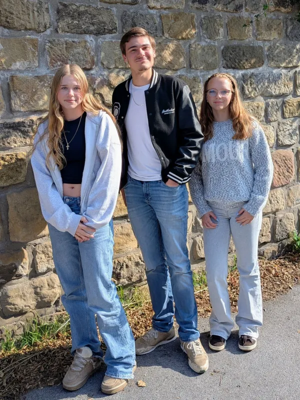 Anastasia Eijkelenkamp, Filippo Tolomello und Ally Herms